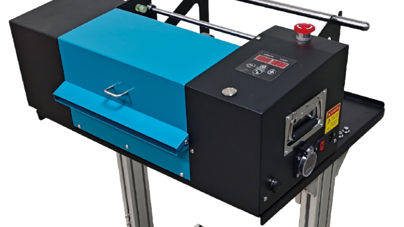 プレス泡形緩衝紙製造機 PB340E